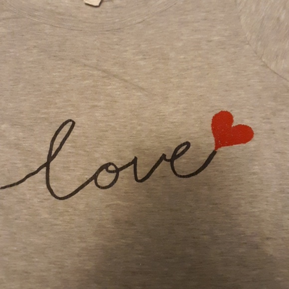 shirt - Picture 2 of 3